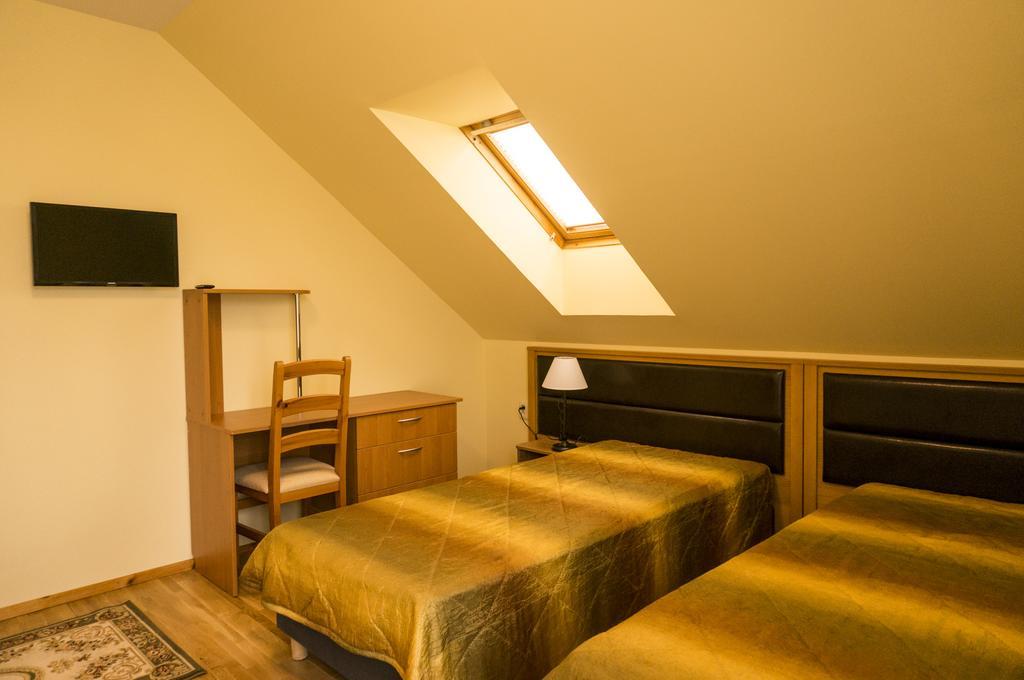 פלאנגה Viktoras Apartments מראה חיצוני תמונה