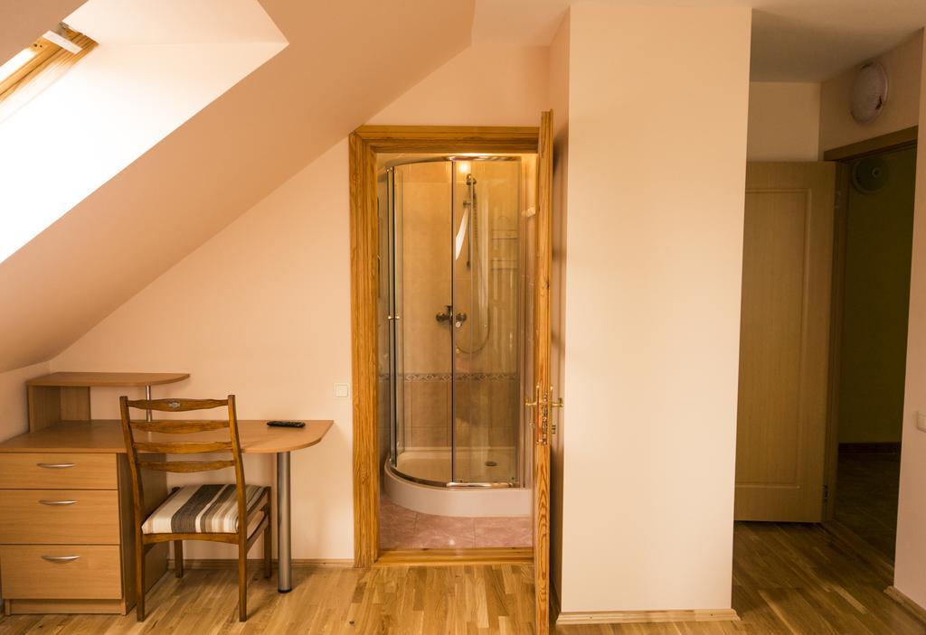 פלאנגה Viktoras Apartments מראה חיצוני תמונה