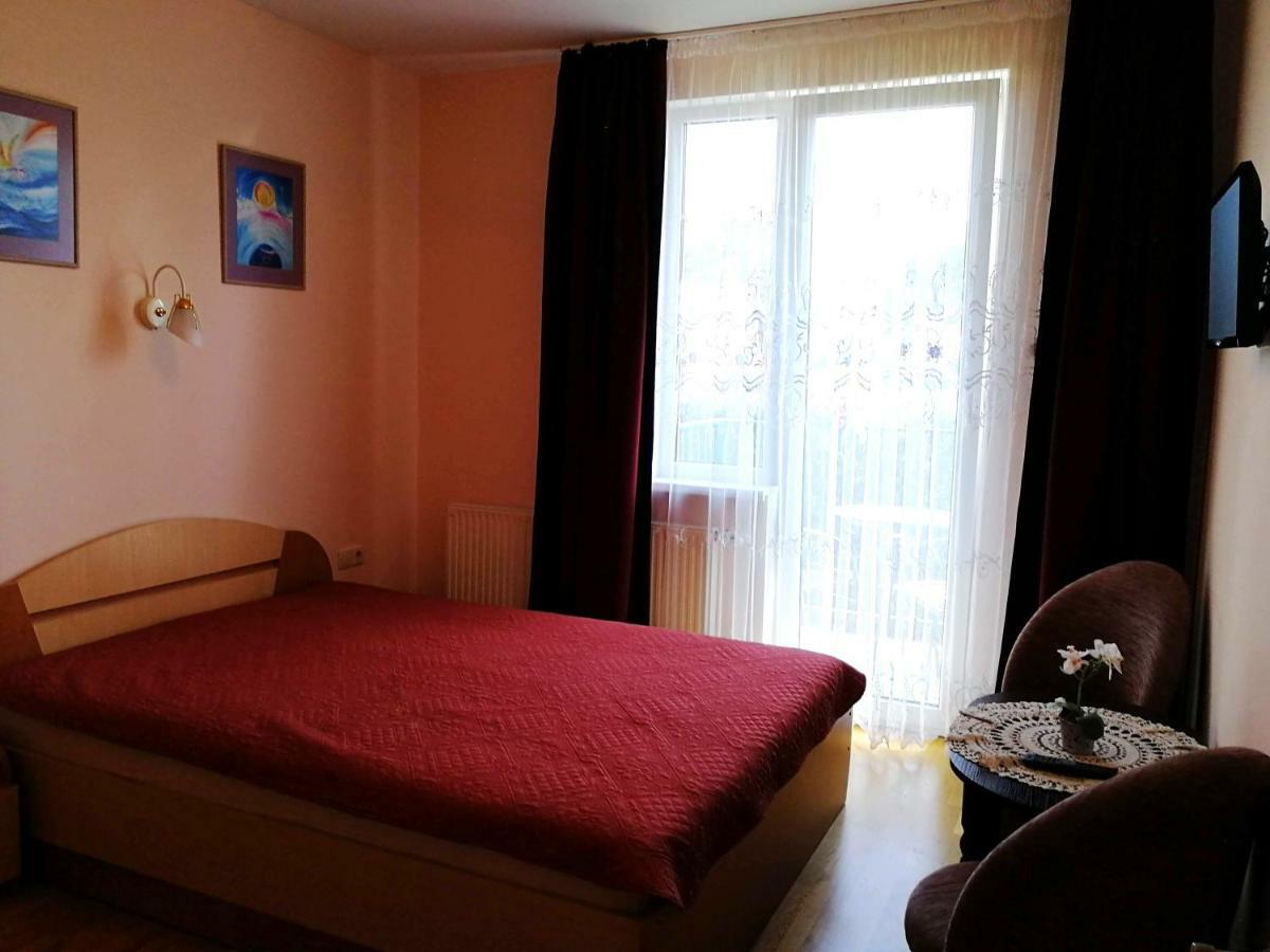 פלאנגה Viktoras Apartments מראה חיצוני תמונה
